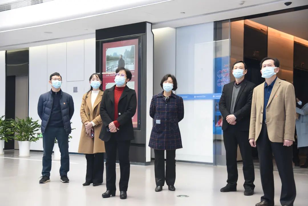 自治区党委区直机关工委领导到星空体育官网登录平台广西集团调研