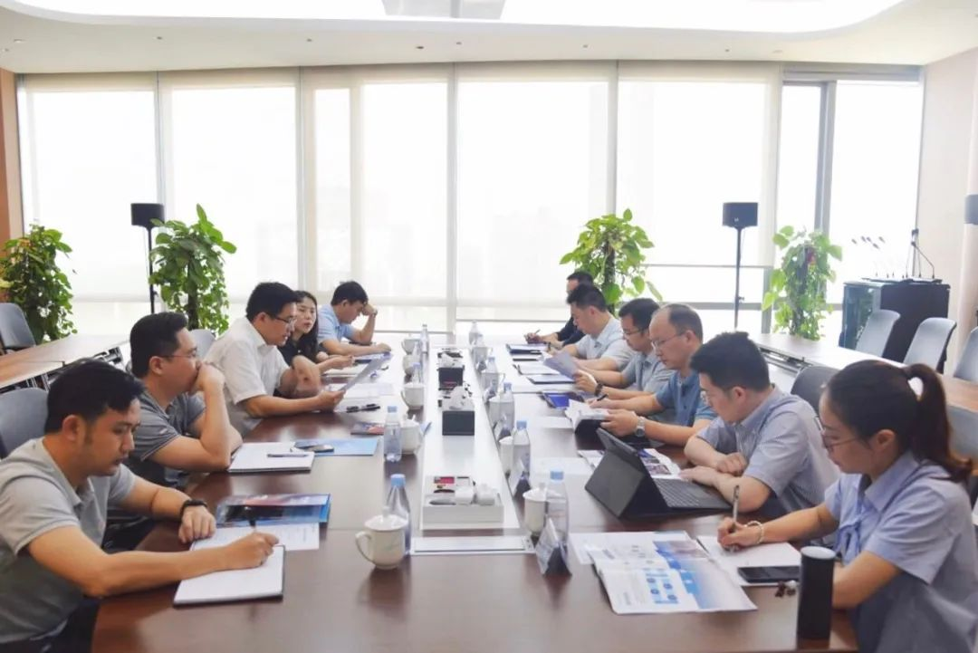 广西计算中心董事长黄永刚一行到访星空体育官网登录平台广西集团